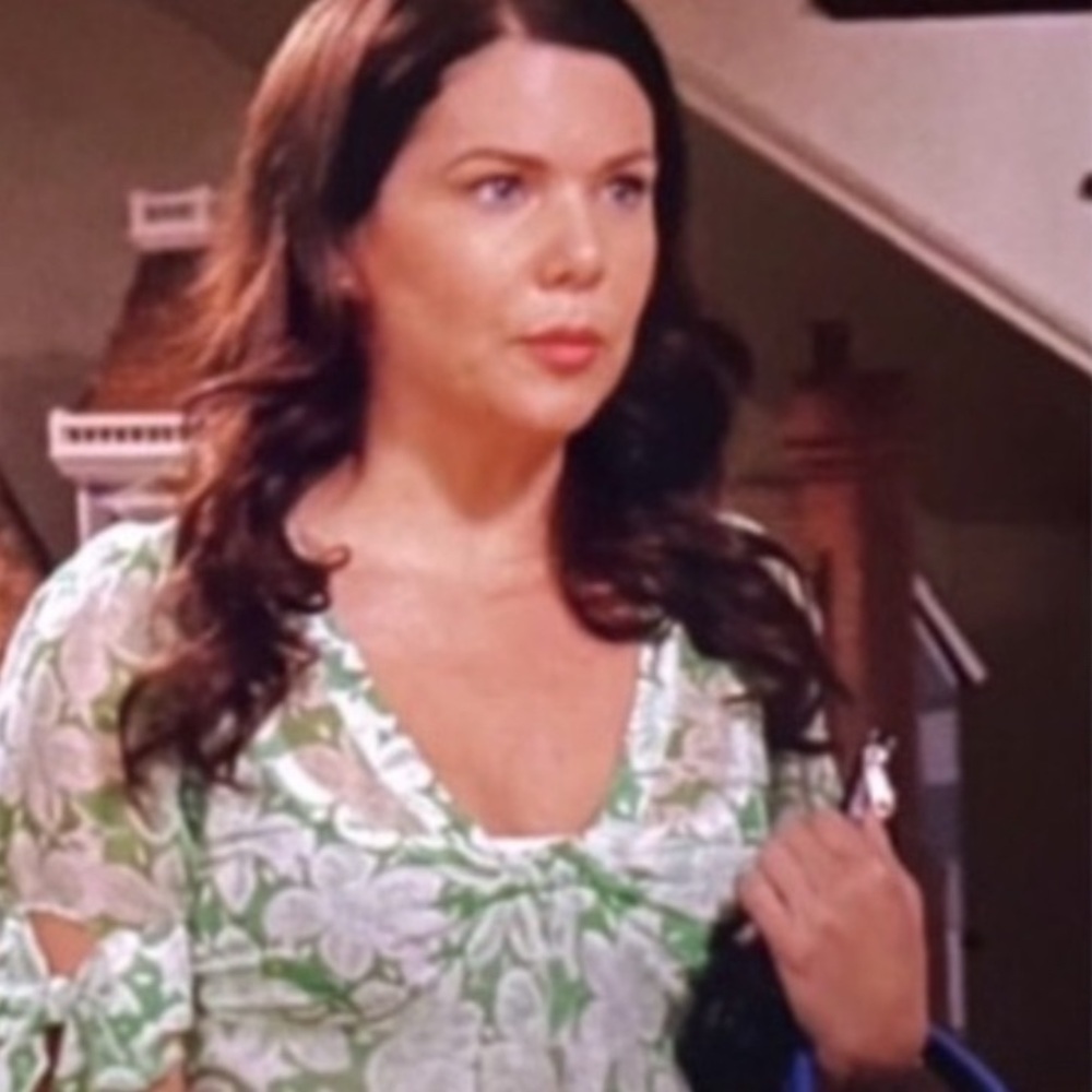 ASO Lorelai Gilmore, Green and White Floral Blouse.